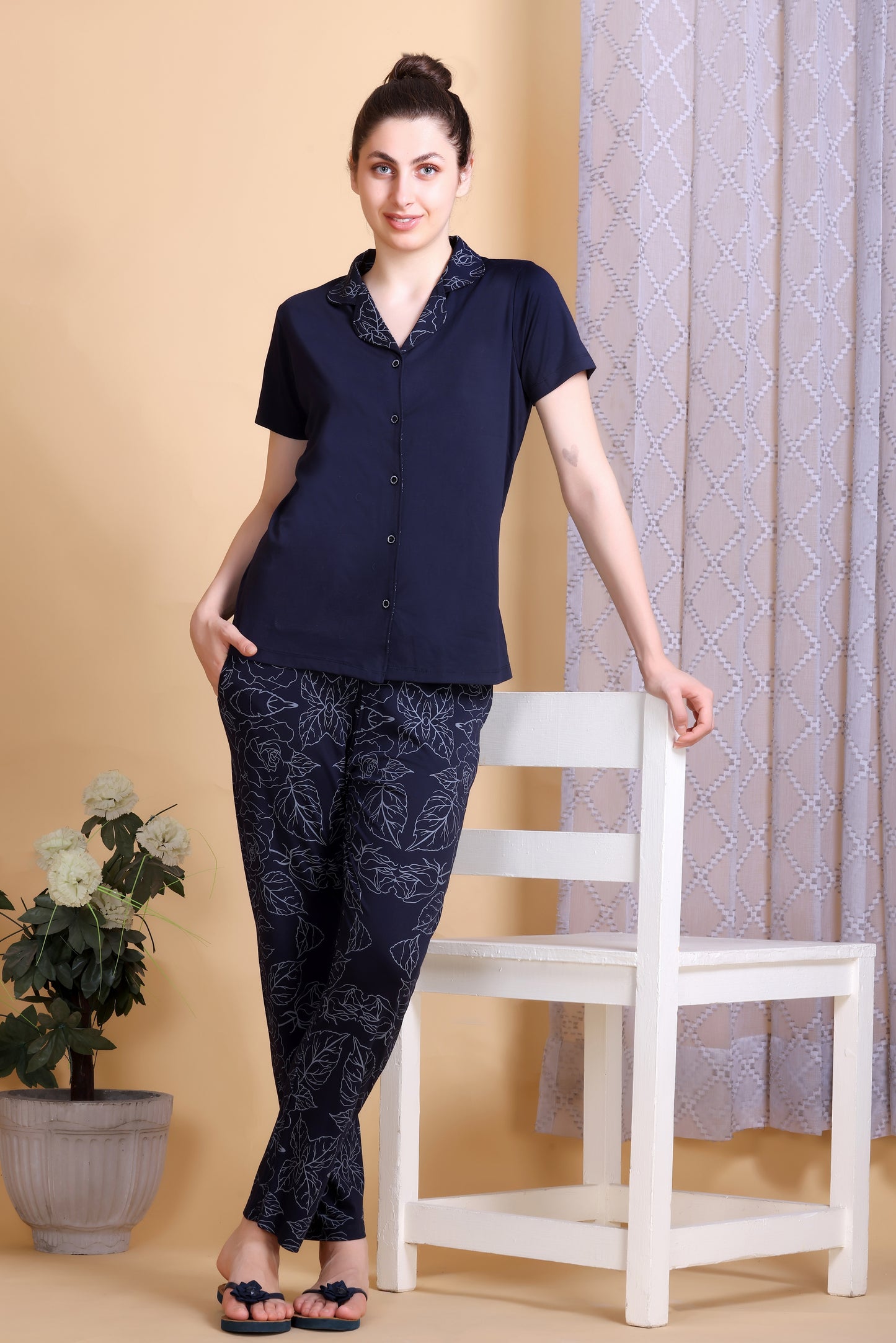 Front- open nightwear set