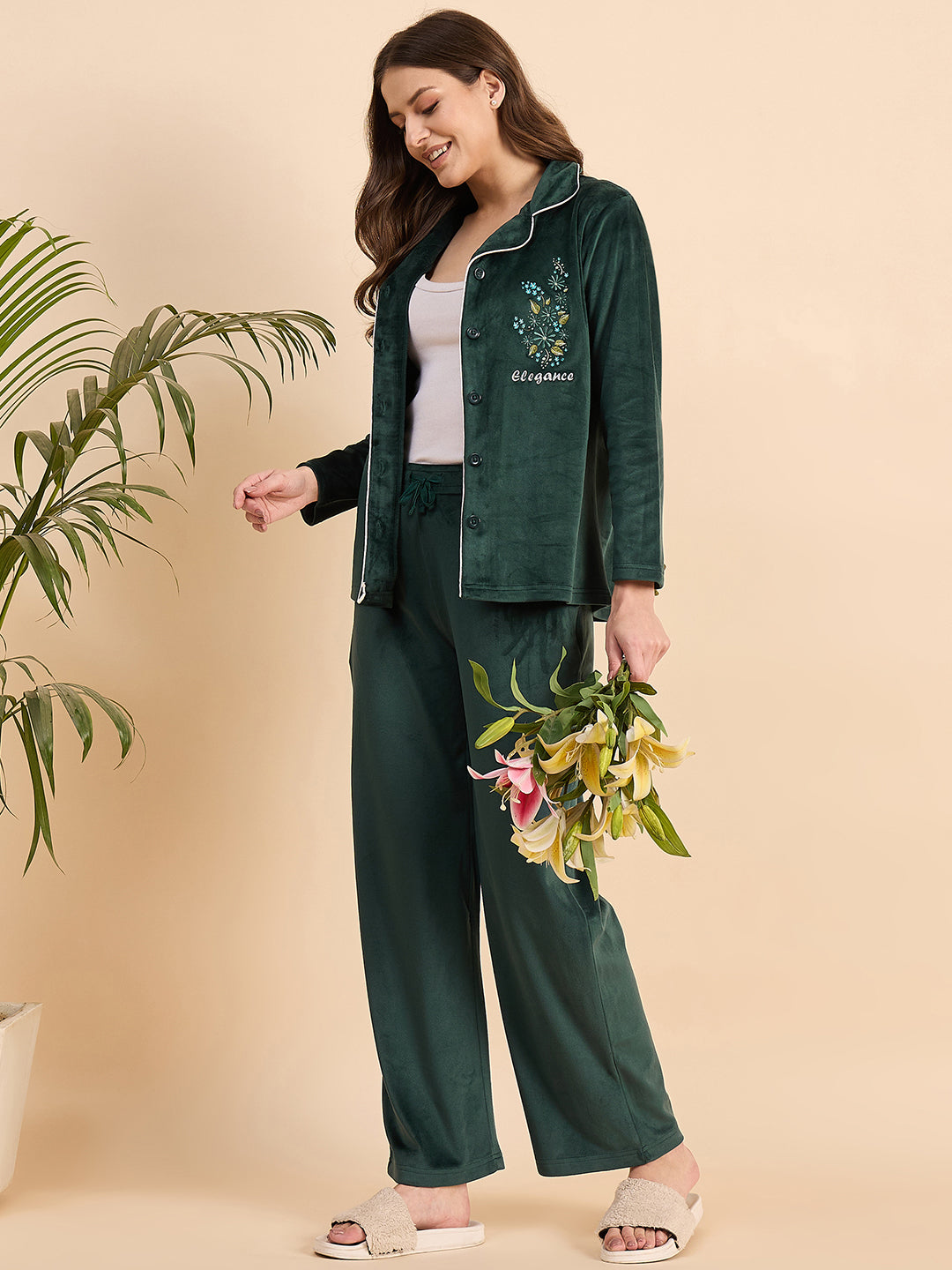 KIZA WOMEN VELVET FRONT OPEN