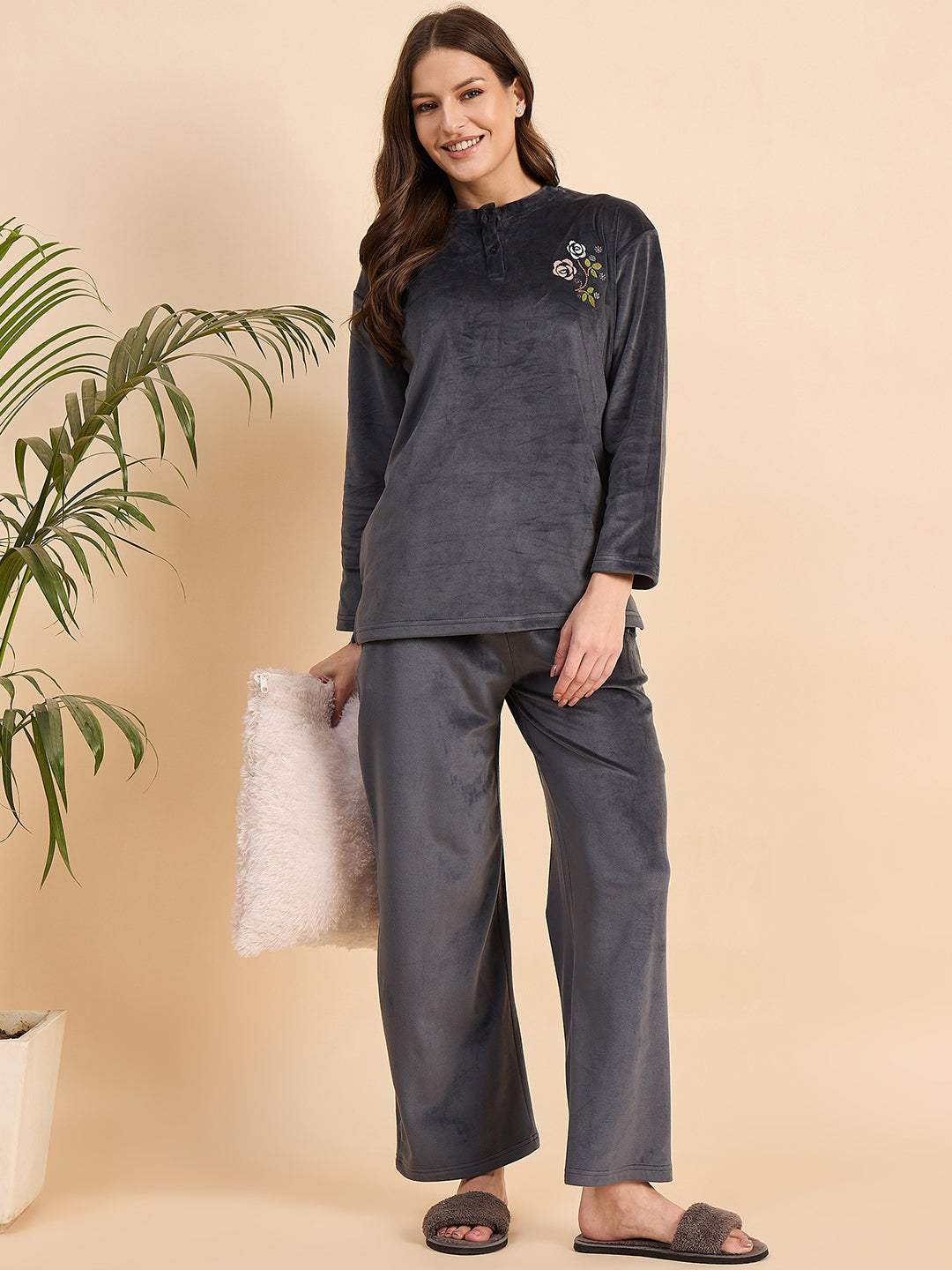 KIZA WOMEN SHORT KURTI
