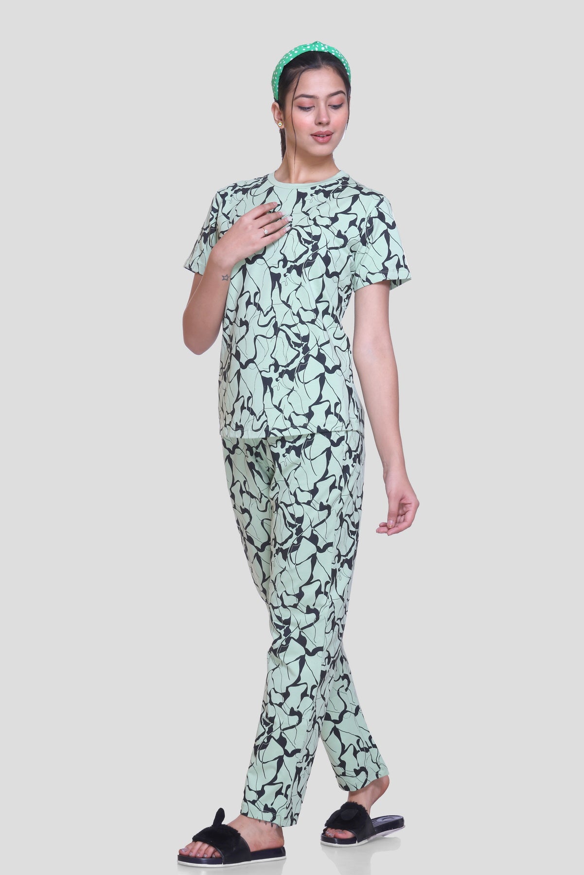 CottonBloom LeafWhirl Lounge Set