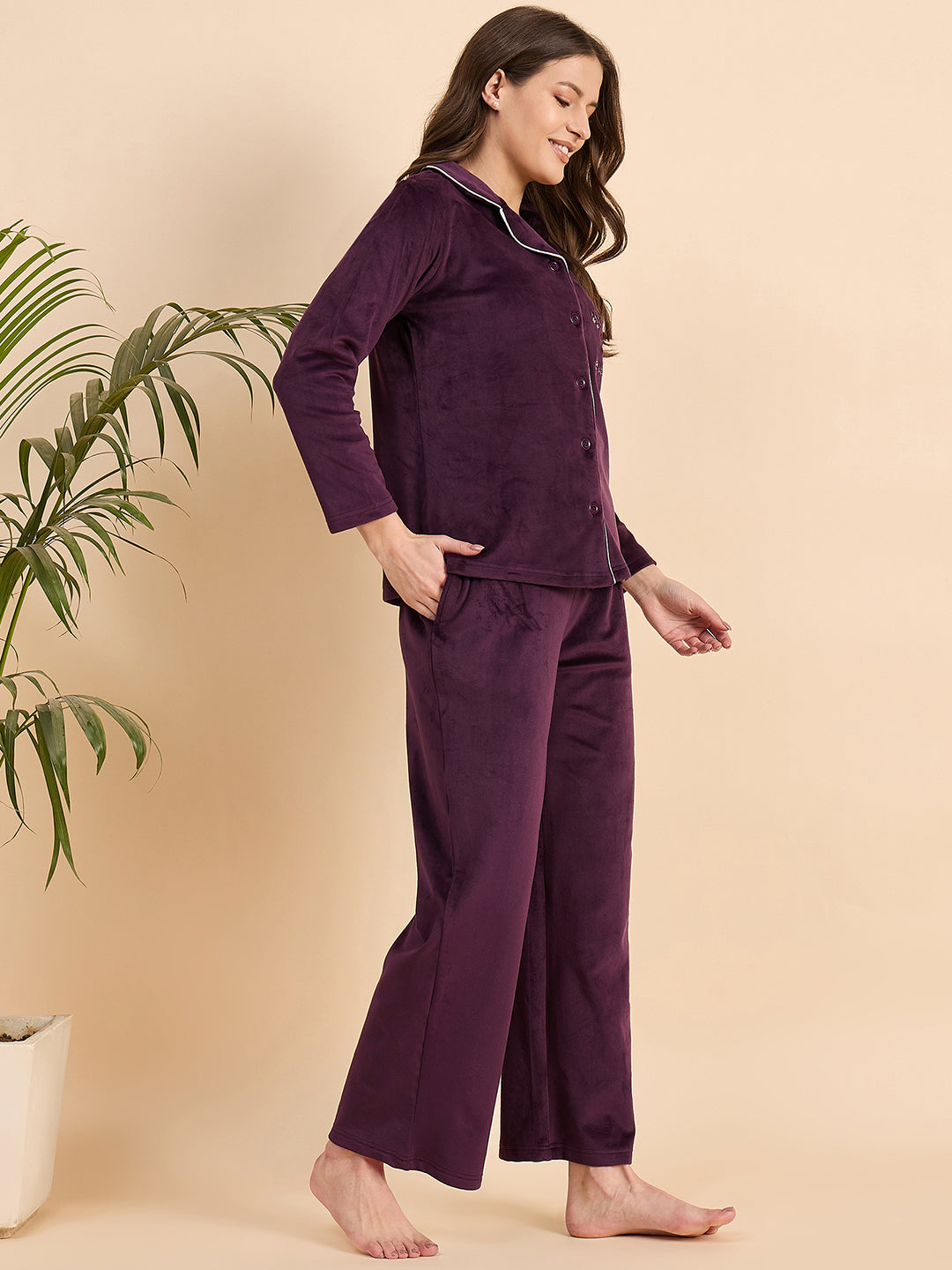 KIZA WOMEN VELVET FRONT OPEN