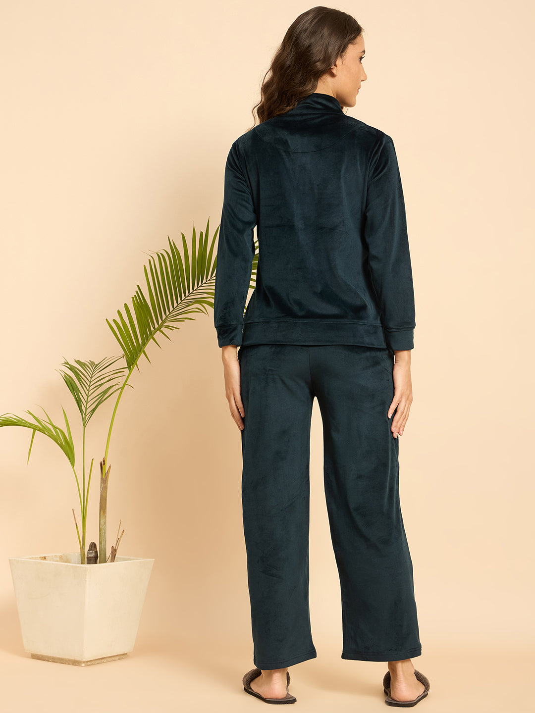 KIZA WOMEN TRACKSUIT WITH LOOSE PYJAMA
