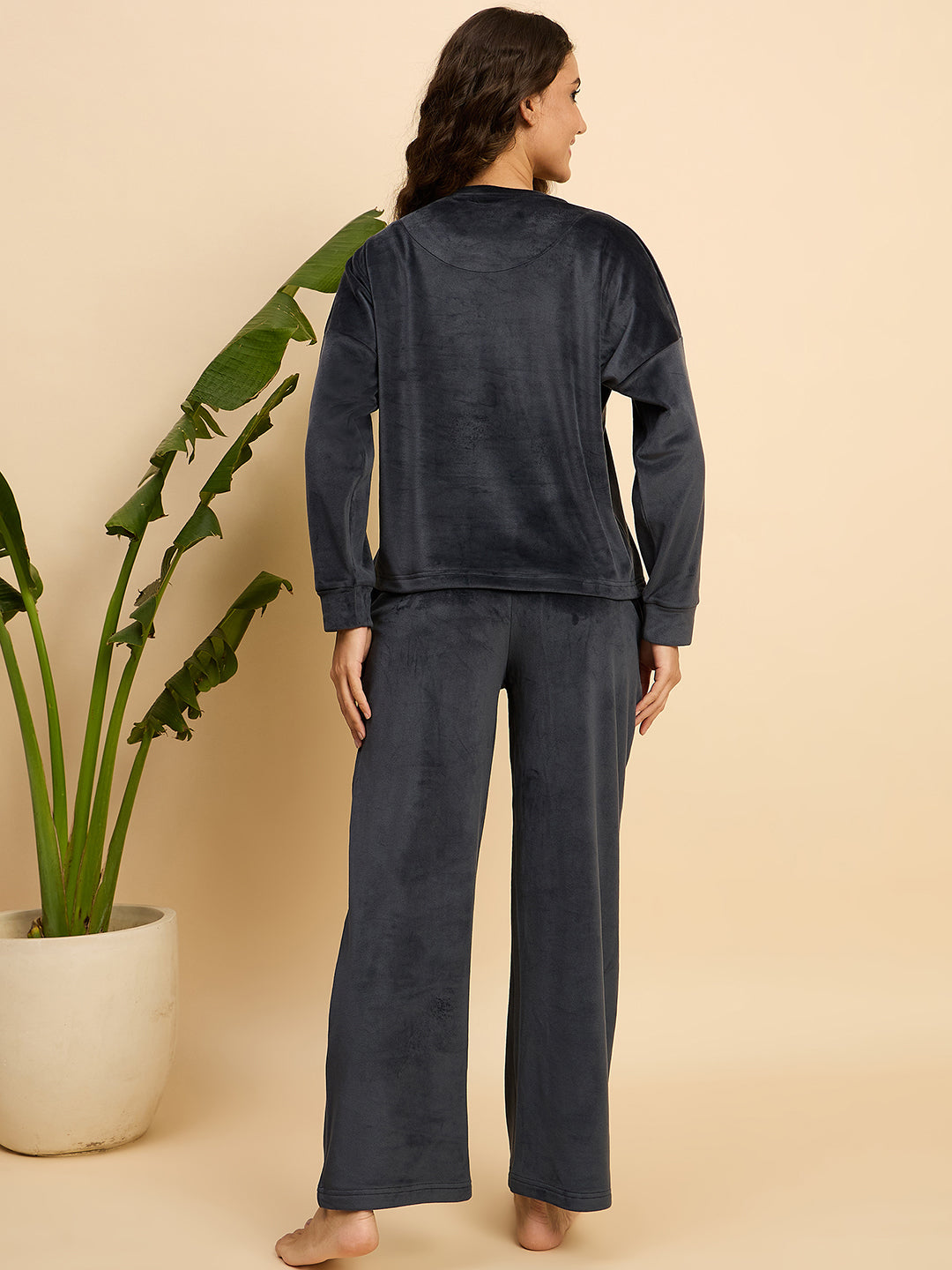 KIZA WOMEN CROP TOP
