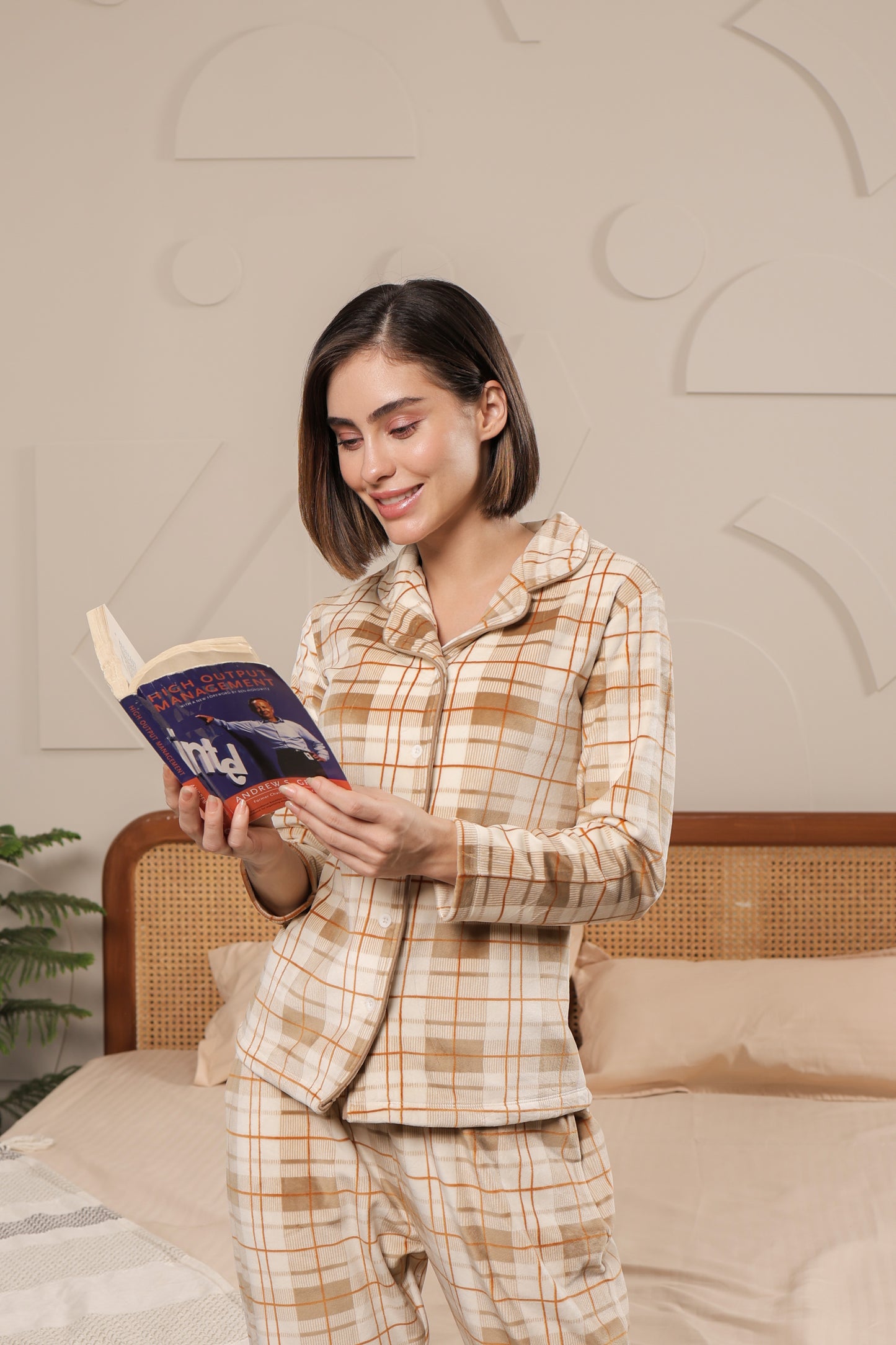 Kiza Women’s Button-Down Checked Night Suit