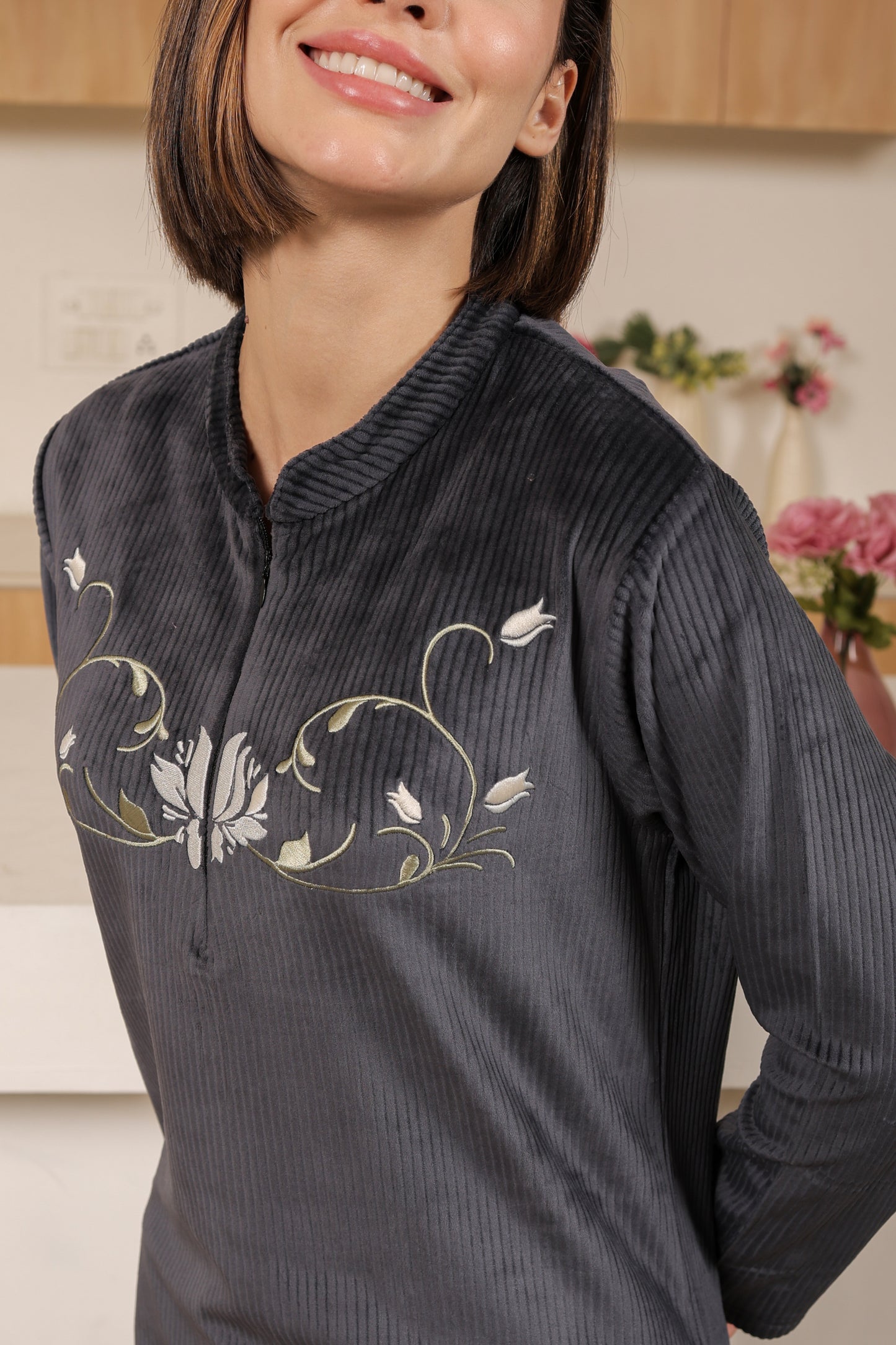 Kiza Women’s Embroidered Kurta-Style Night Suit