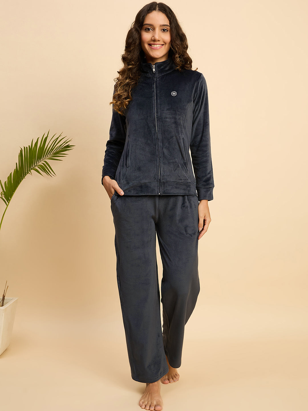 KIZA WOMEN TRACKSUIT WITH LOOSE PYJAMA