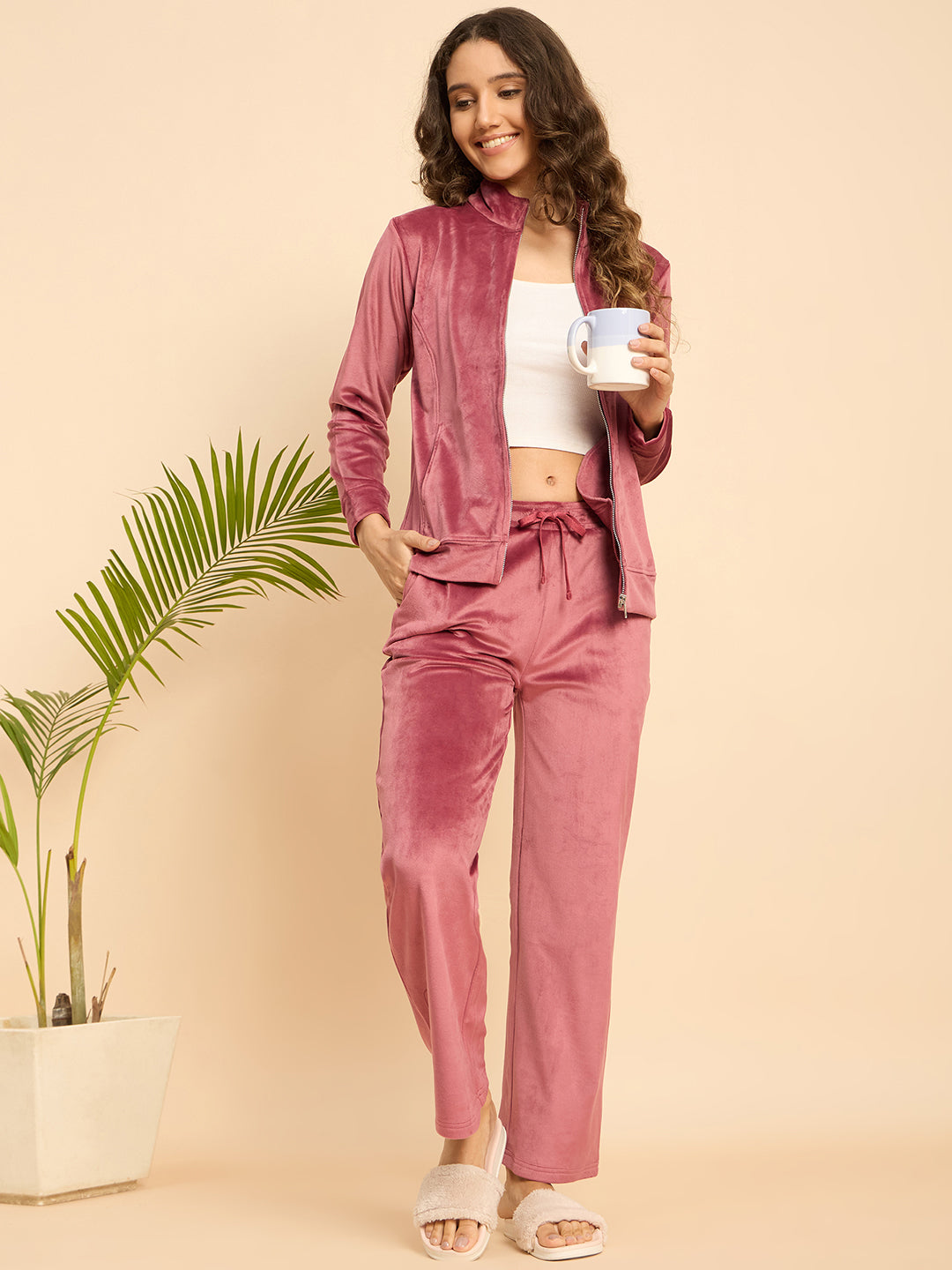 KIZA WOMEN TRACKSUIT WITH LOOSE PYJAMA