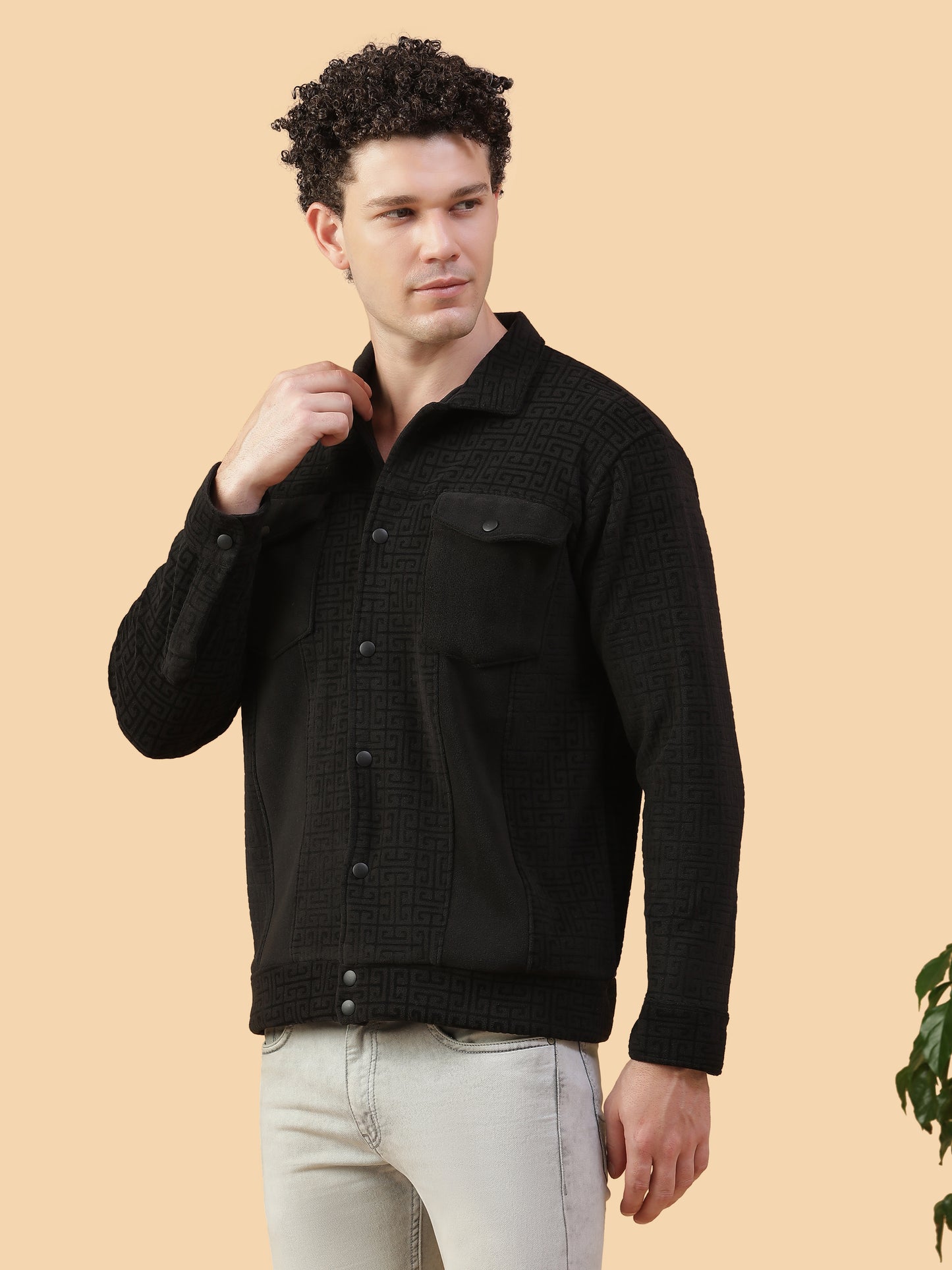 Kiza Men’s Black Textured Jacket