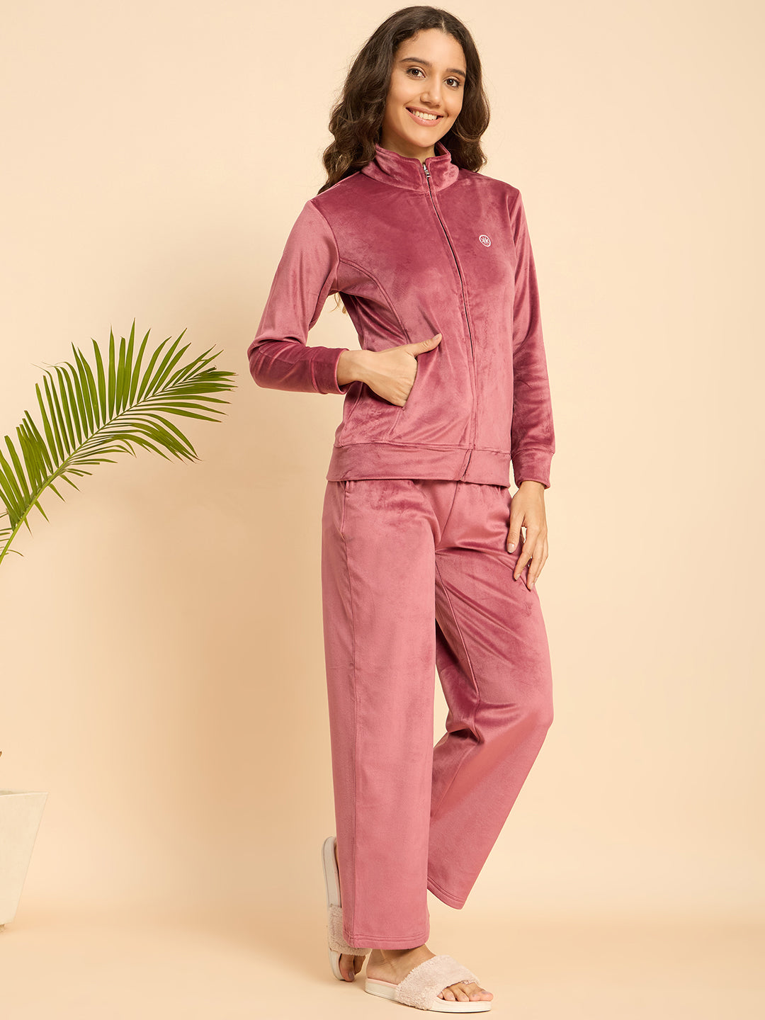 KIZA WOMEN TRACKSUIT WITH LOOSE PYJAMA