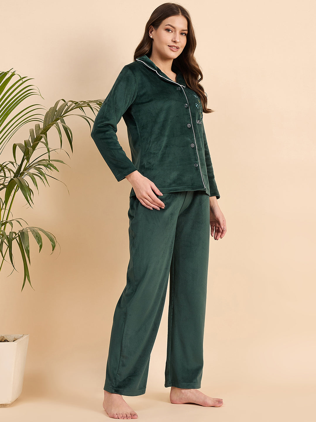 KIZA WOMEN VELVET FRONT OPEN