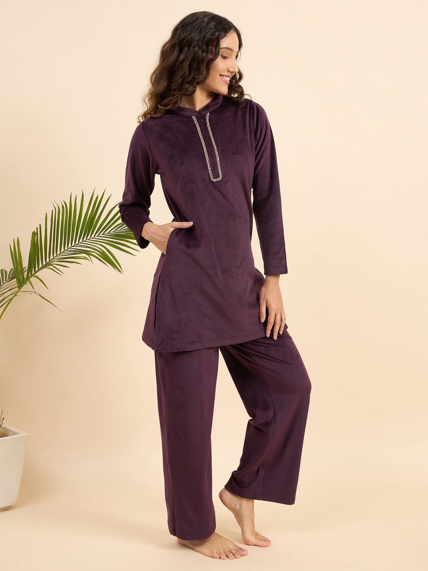 KIZA WOMEN LONG KURTI