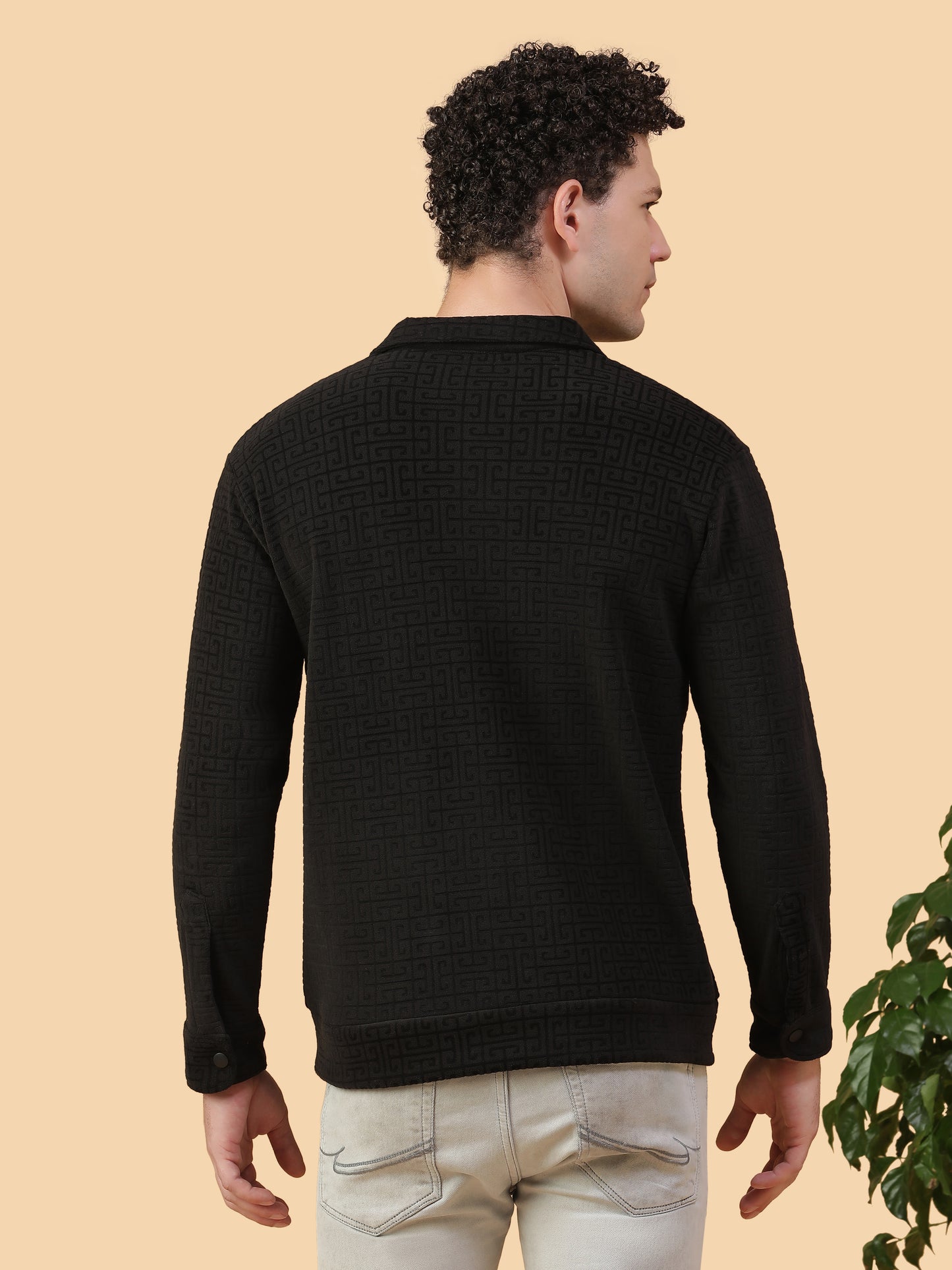 Kiza Men’s Black Textured Jacket