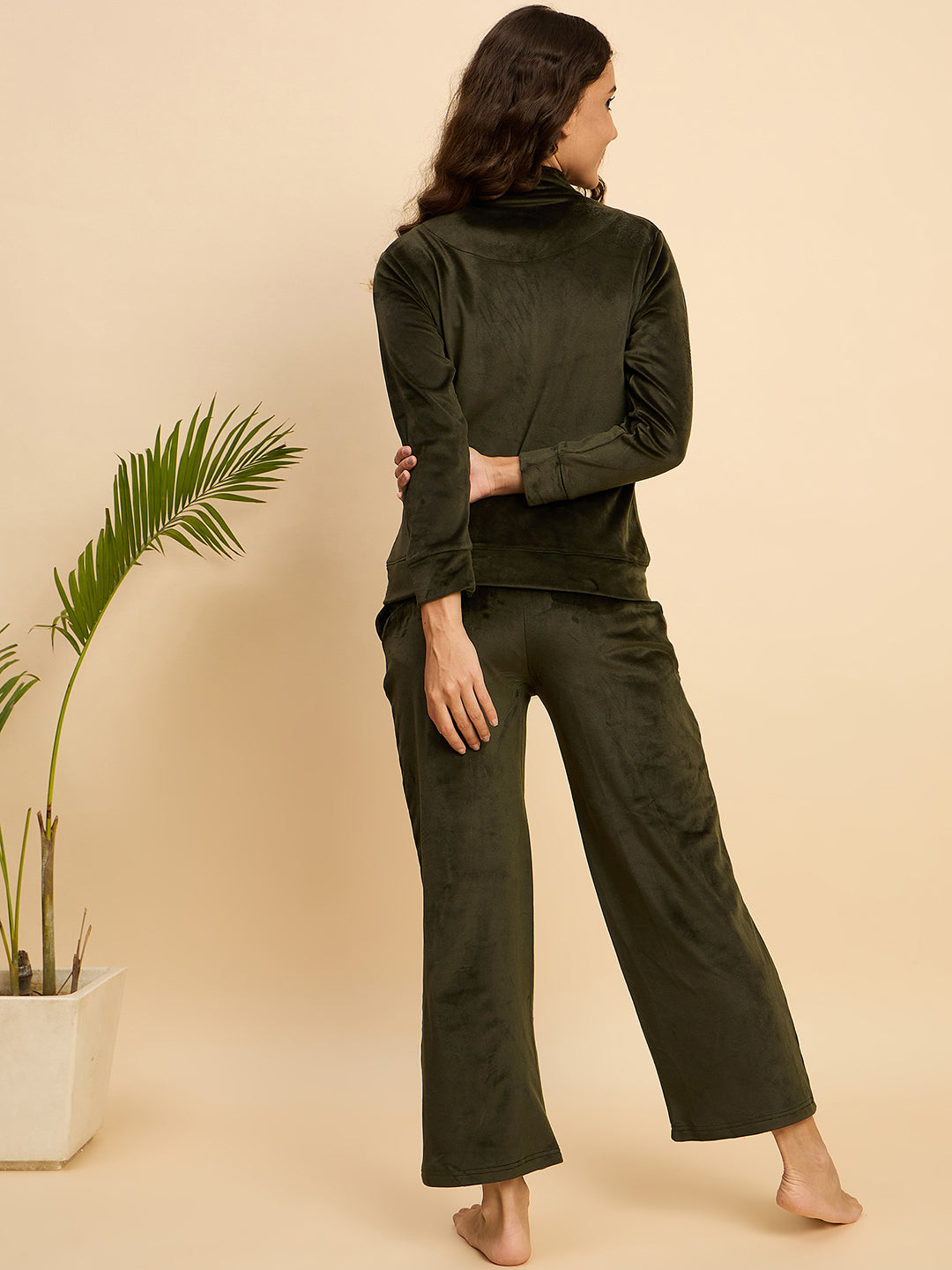 KIZA WOMEN TRACKSUIT WITH LOOSE PYJAMA