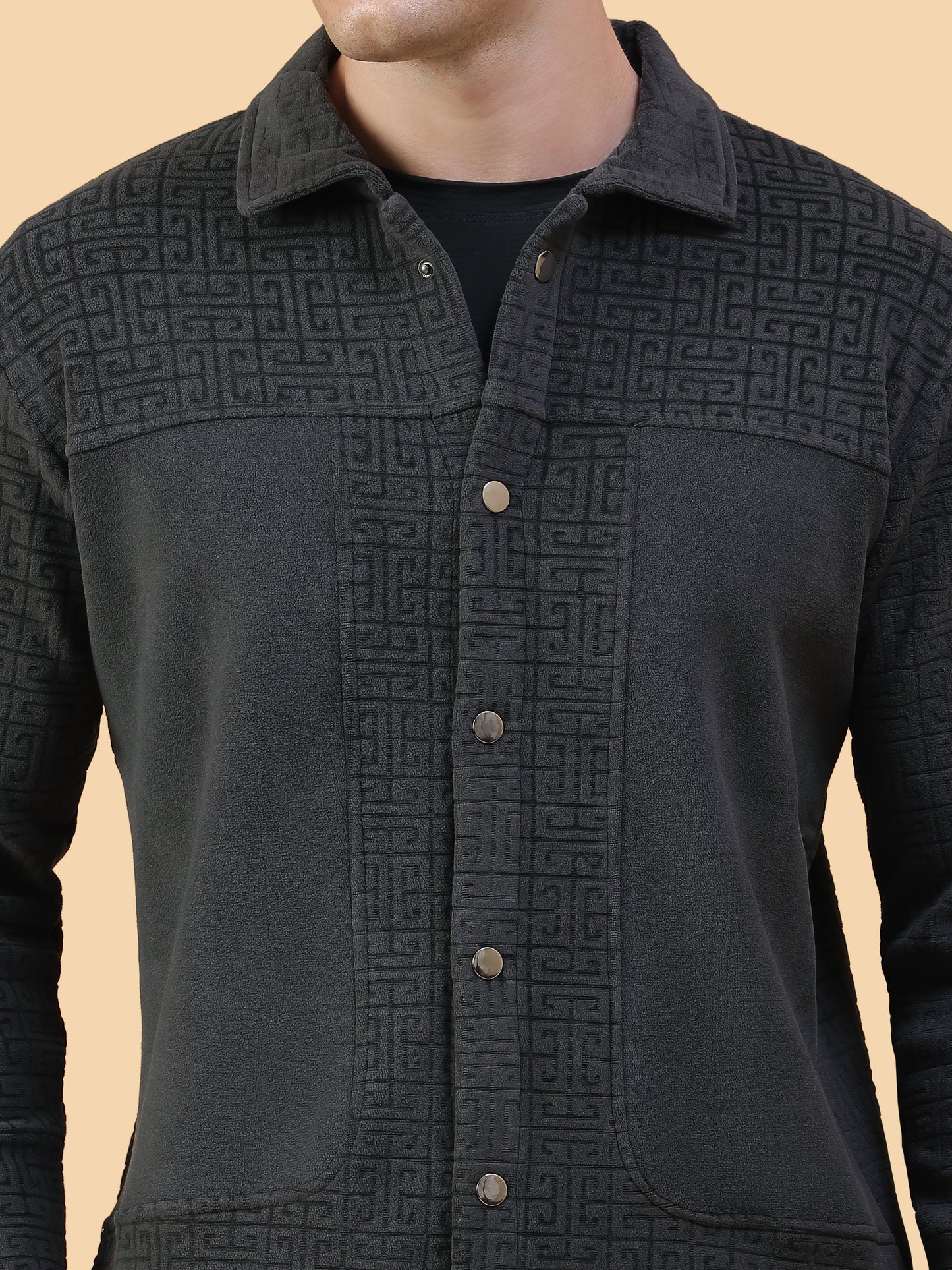 Kiza Men’s Geometric Textured Shacket