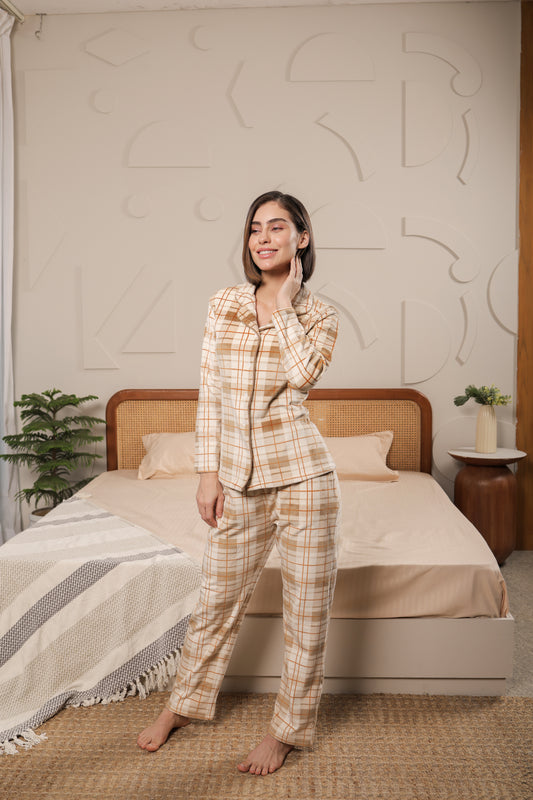 Kiza Women’s Button-Down Checked Night Suit
