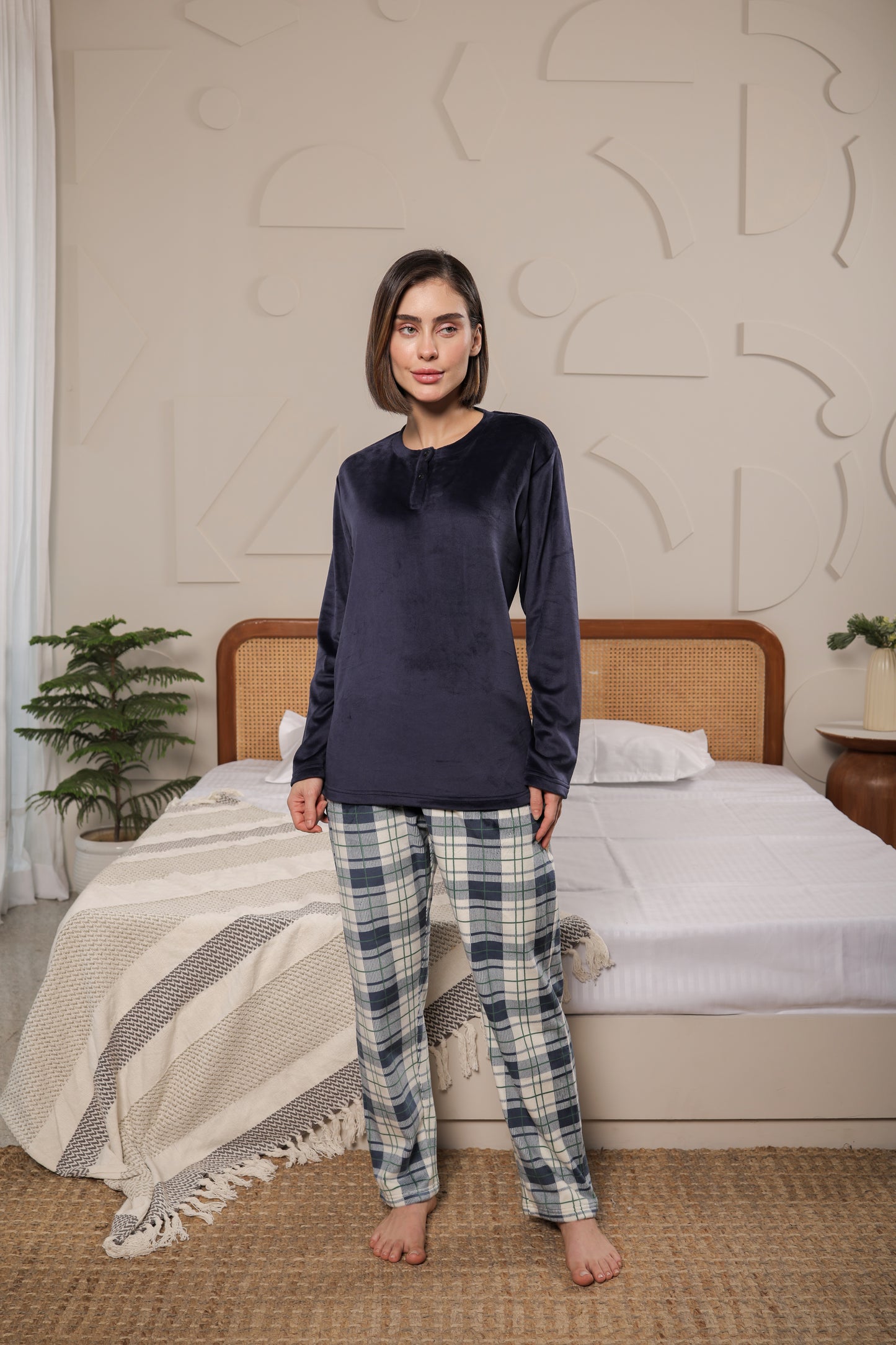 Kiza Women’s Solid Navy Blue Night Suit