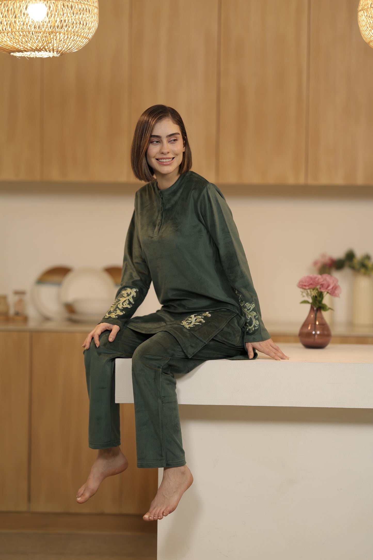 Kiza Women’s Embroidered Kurta-Style Night Suit