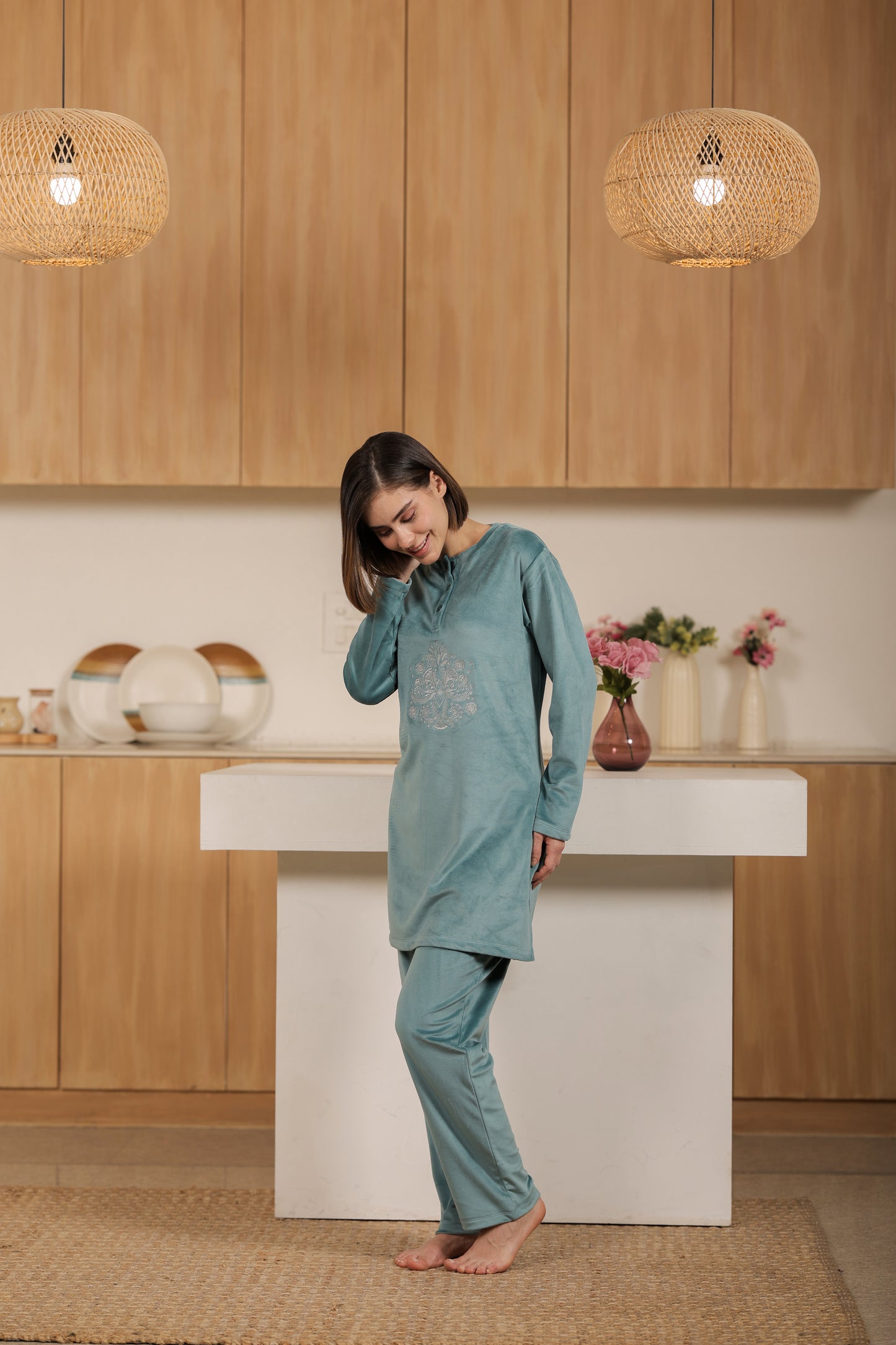 Kiza Women’s Embroidered Kurta-Style Night Suit