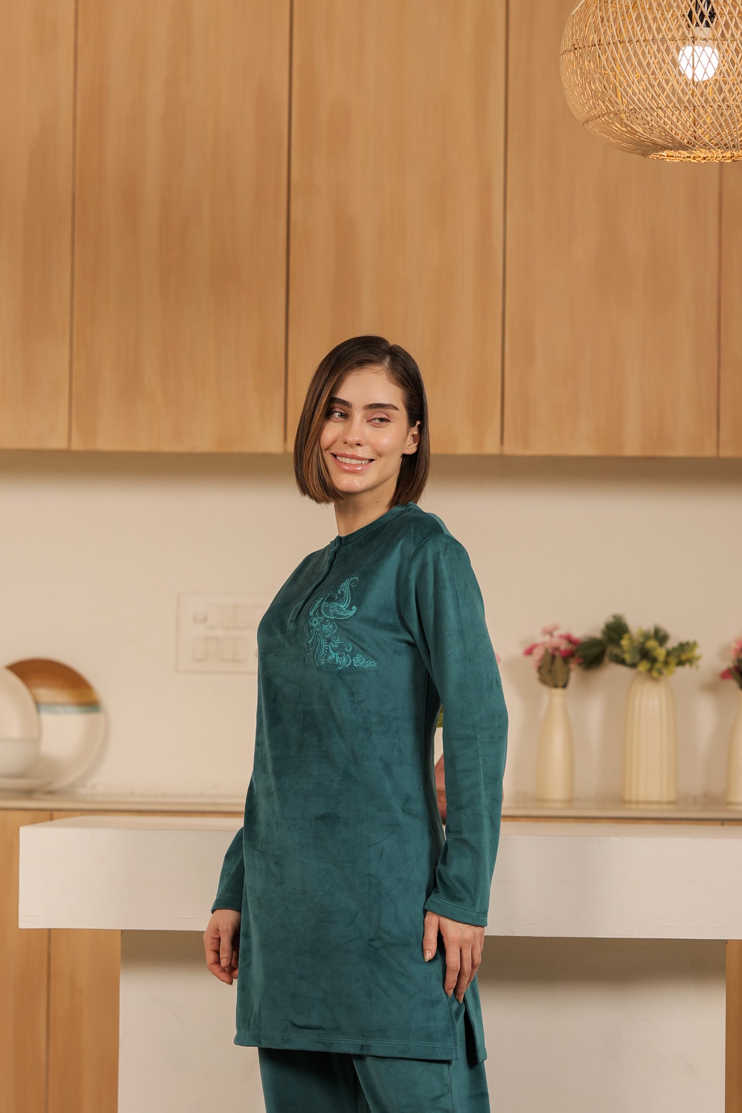 Kiza Women’s Embroidered Kurta-Style Night Suit