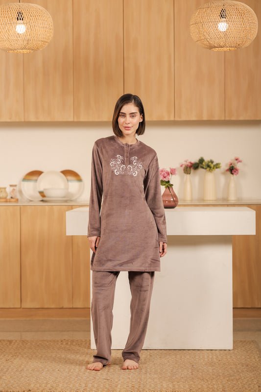 Kiza Women’s Embroidered Kurta-Style Night Suit MOUSE