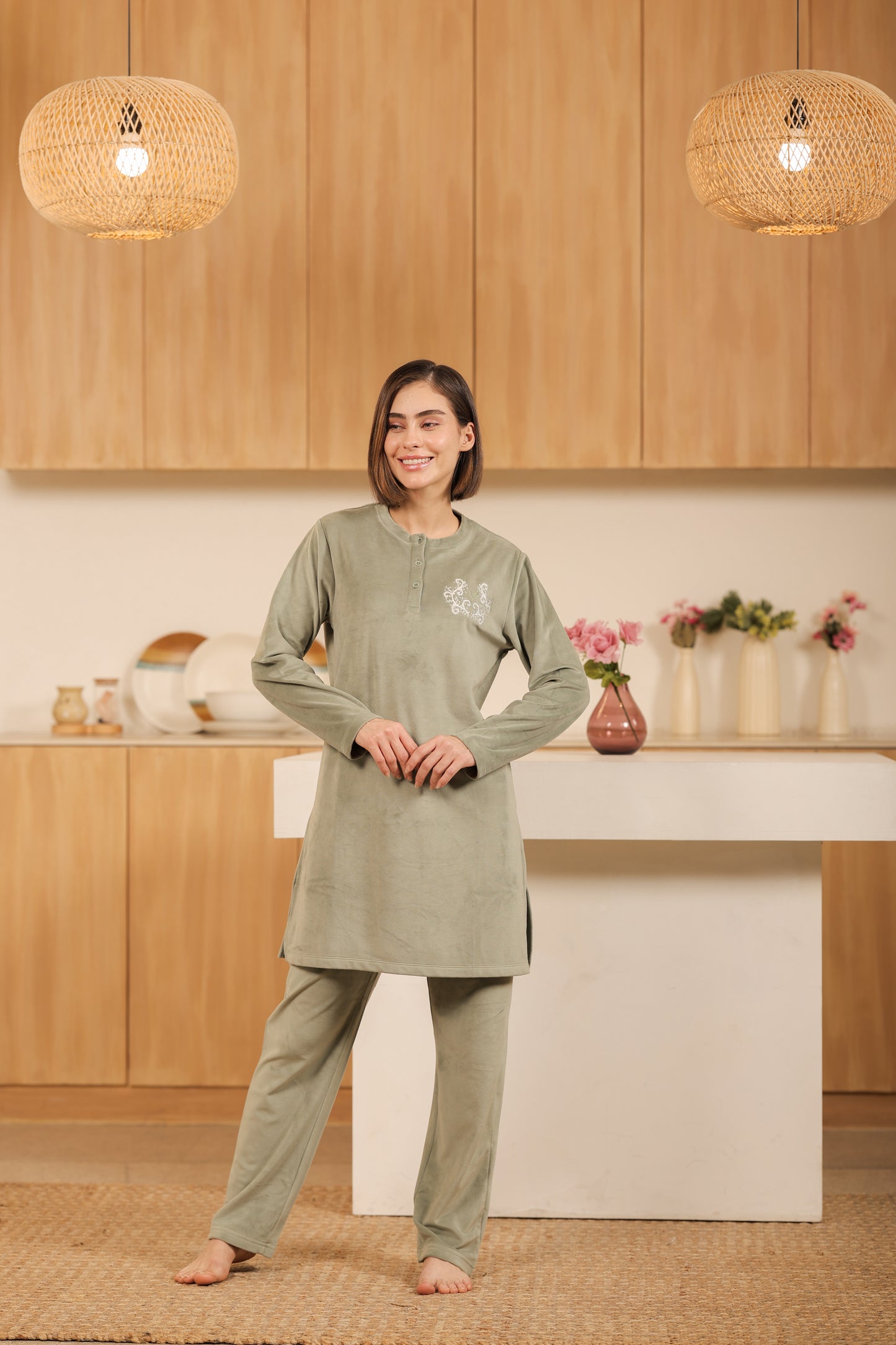Kiza Women’s Embroidered Kurta-Style Night Suit