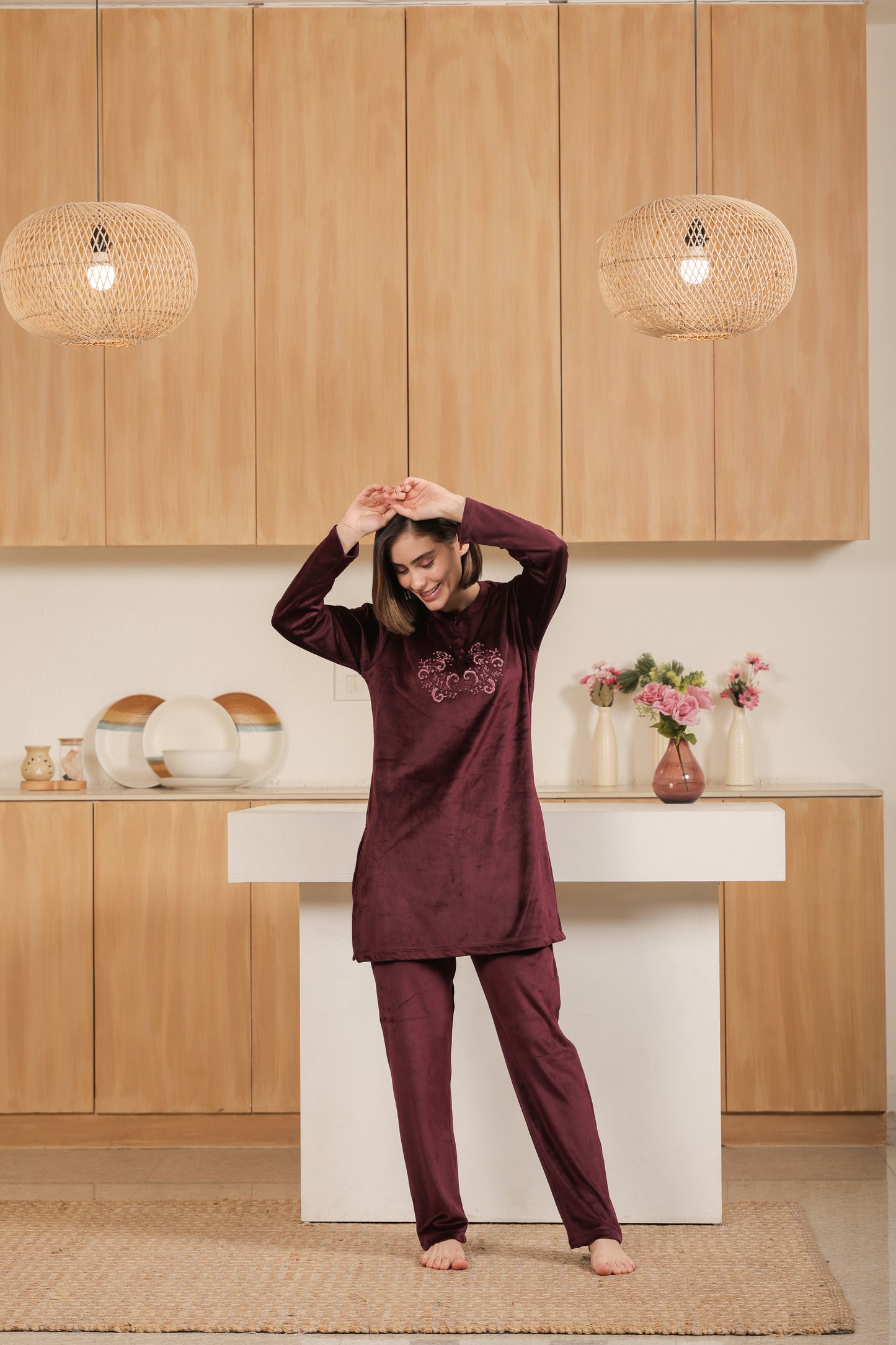 Kiza Women’s Embroidered Kurta-Style Night Suit