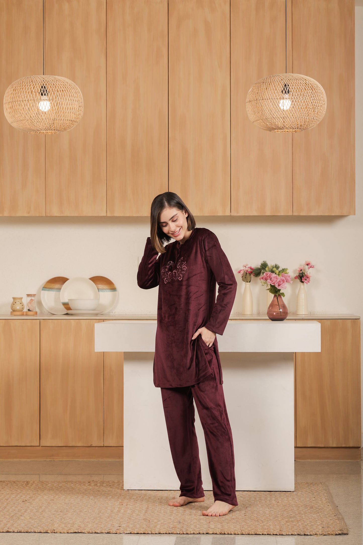 Kiza Women’s Embroidered Kurta-Style Night Suit