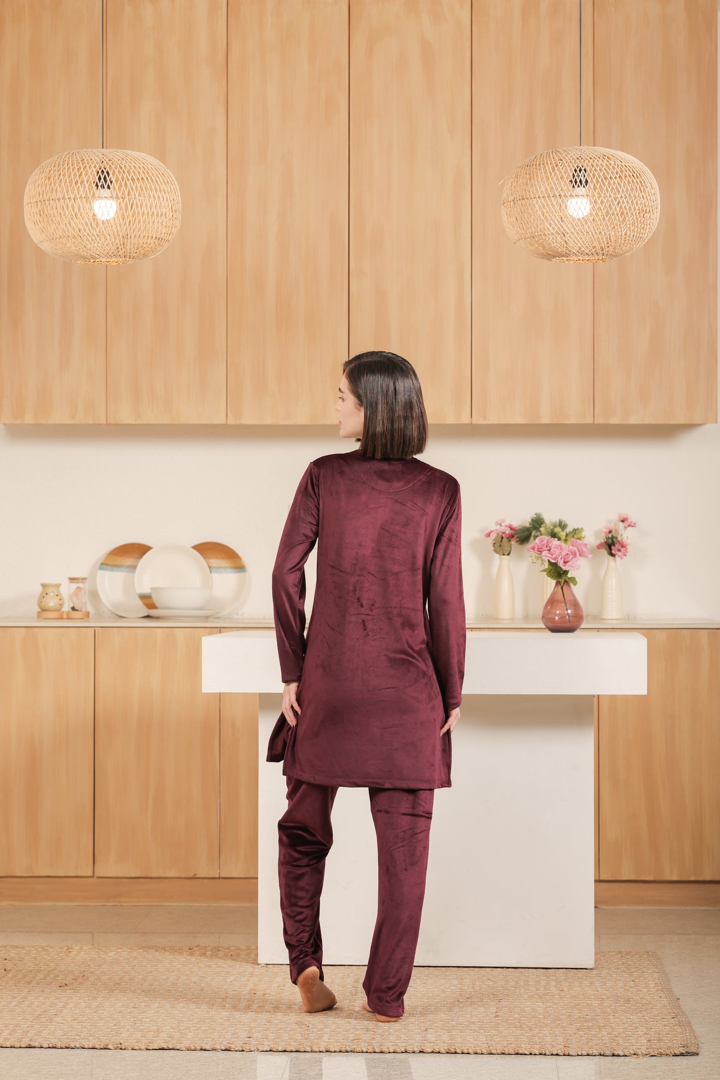 Kiza Women’s Embroidered Kurta-Style Night Suit