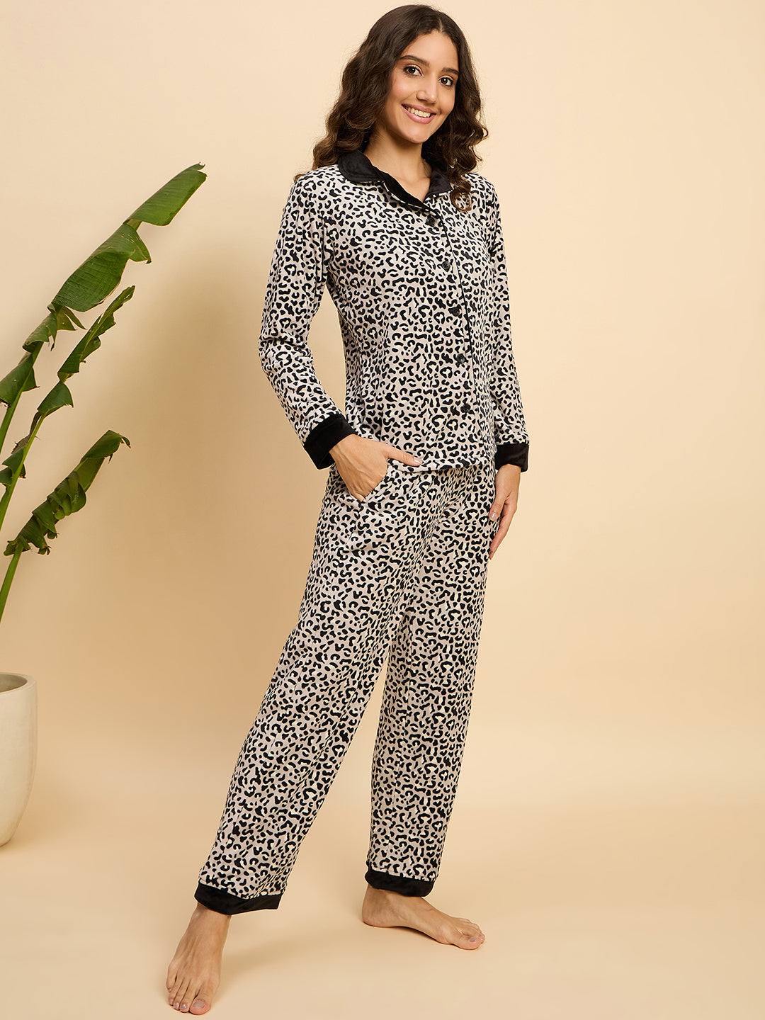 Black & White Leopard Print Velour Front-Open Night Suit - KIZA